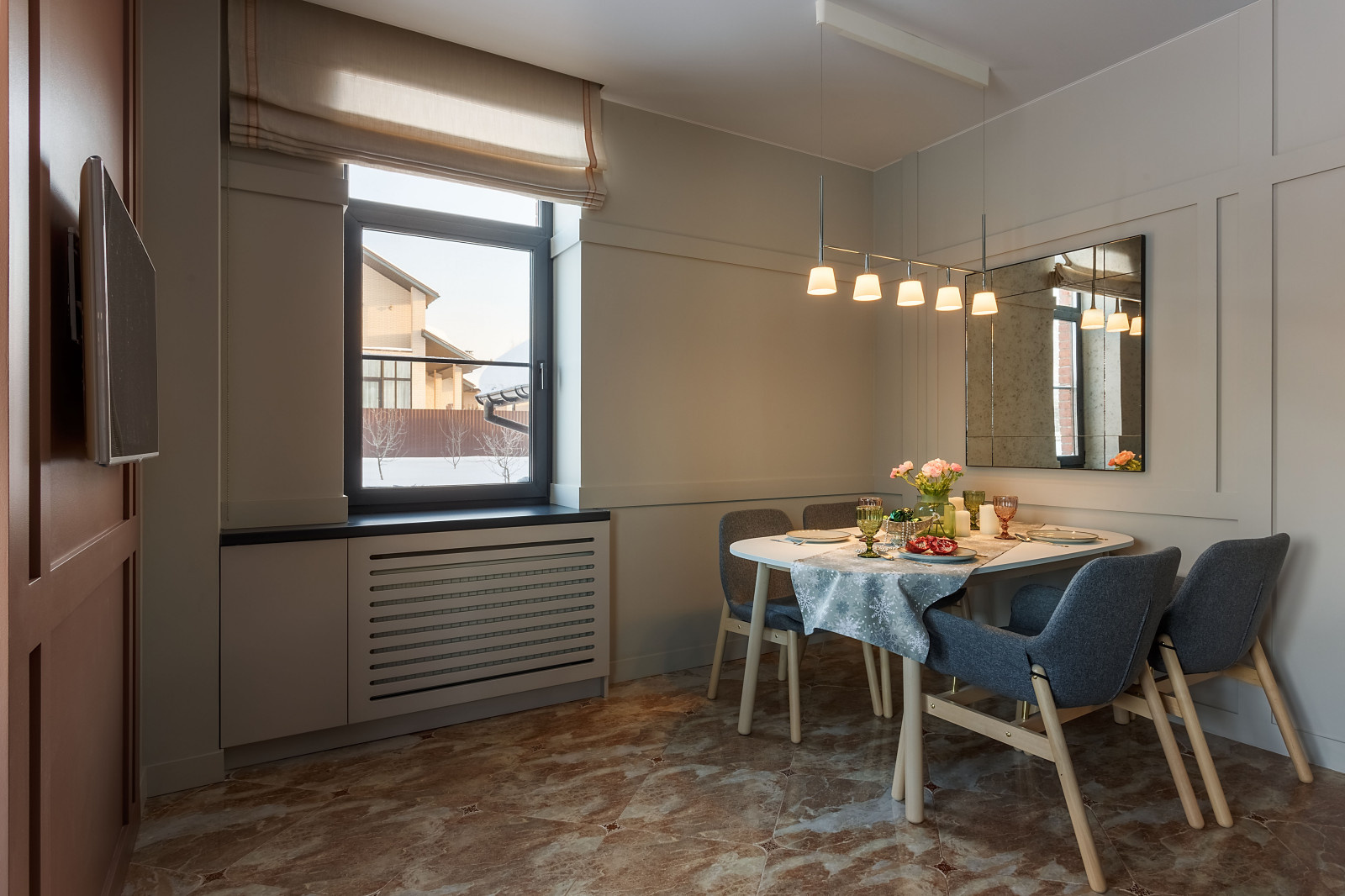 Кухня=столовая в загородном доме, Подмосковье