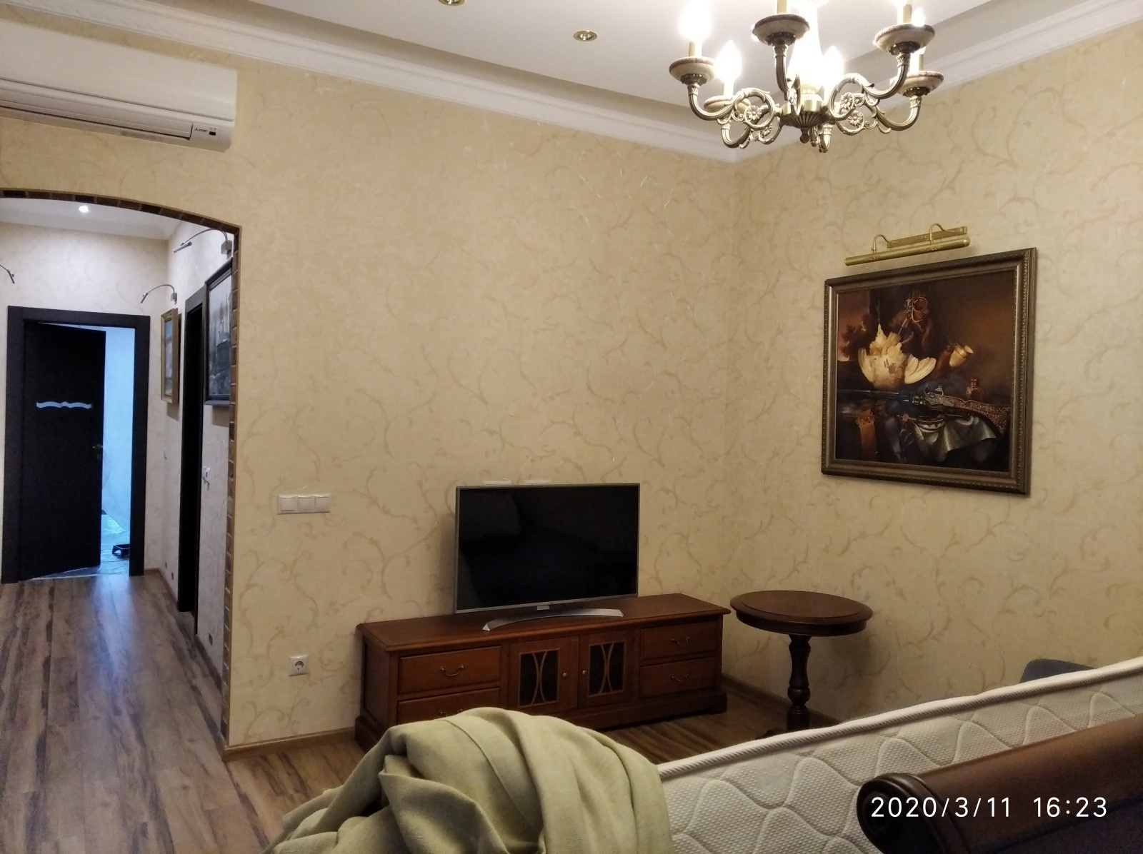Квартира 90 кв.м.