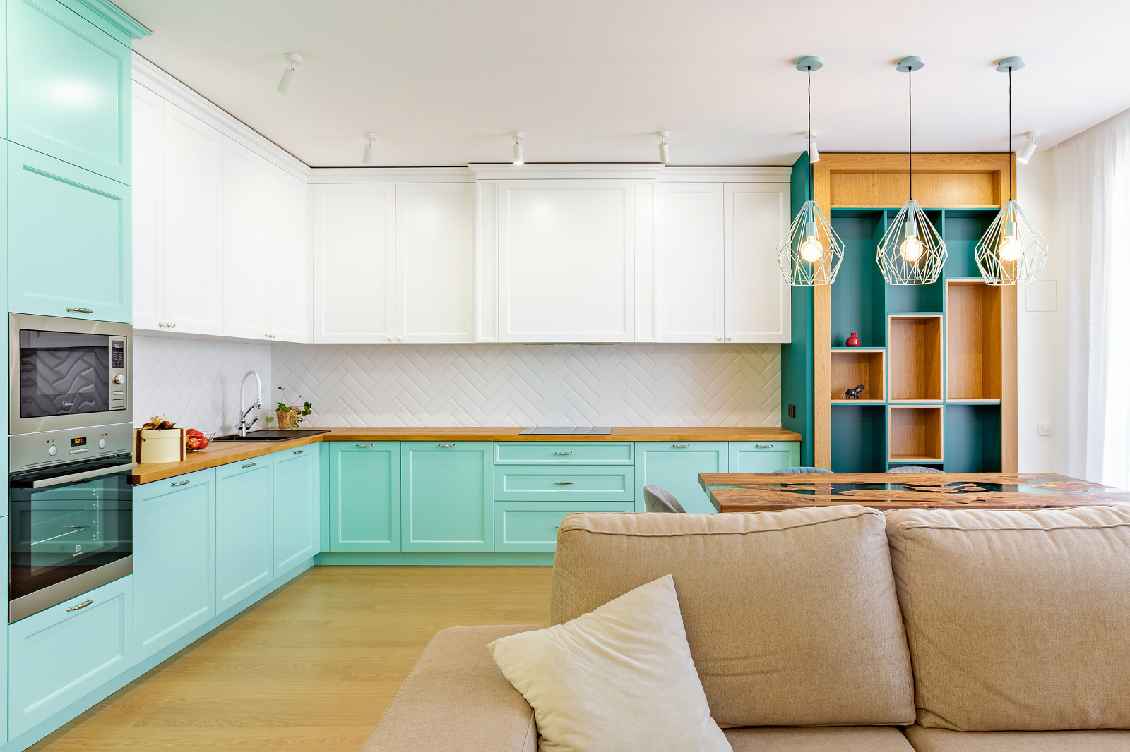 Владимир Жулин