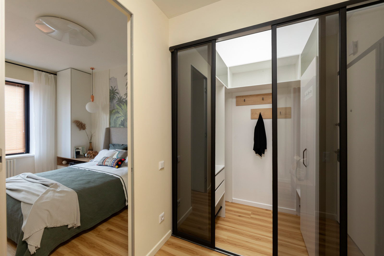 Houzz тур: 39 кв.м — квартира, в которой не должно быть... шкафов