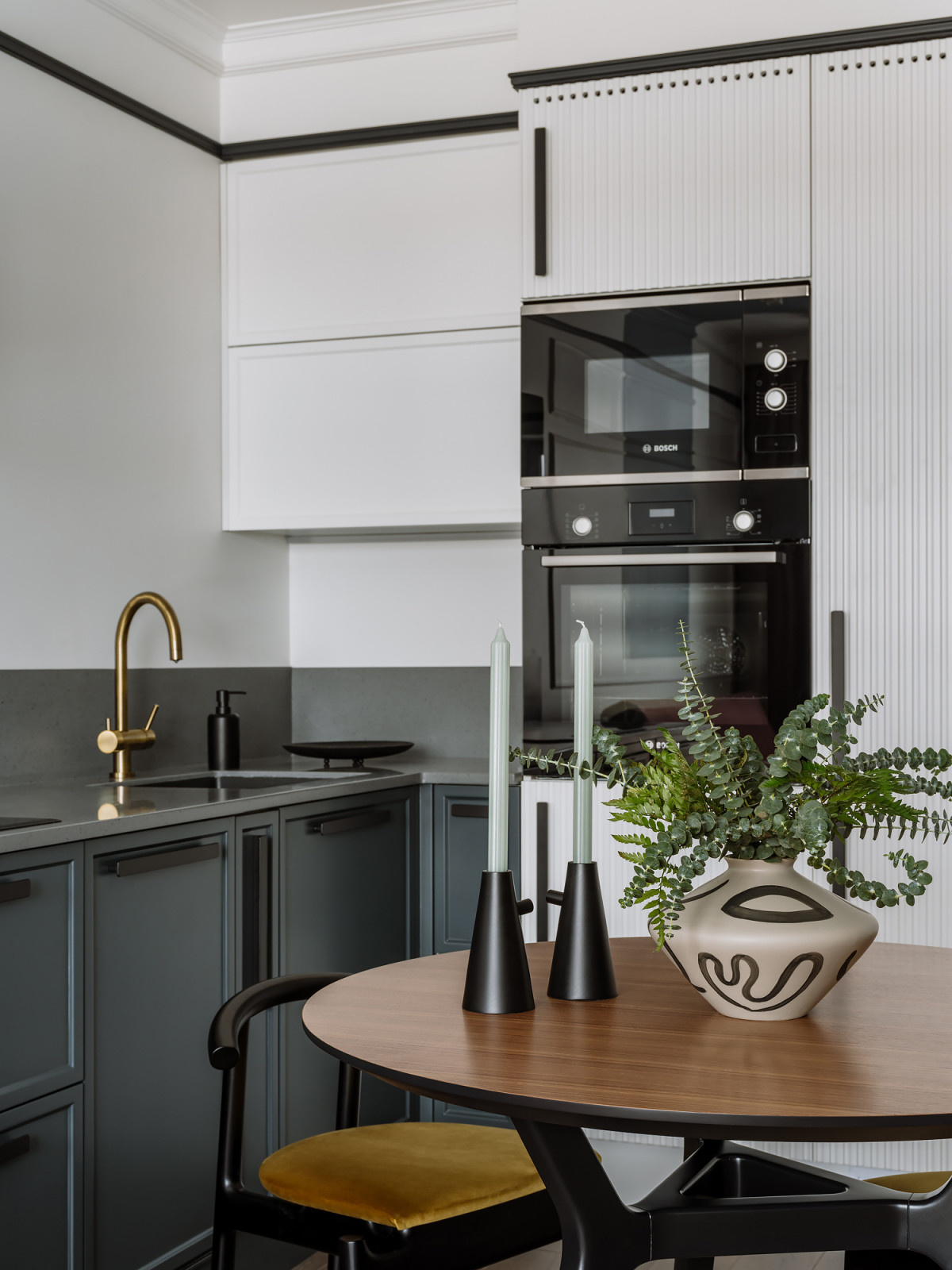 Проект недели: Кухня-гостиная в маленькой евродвушке