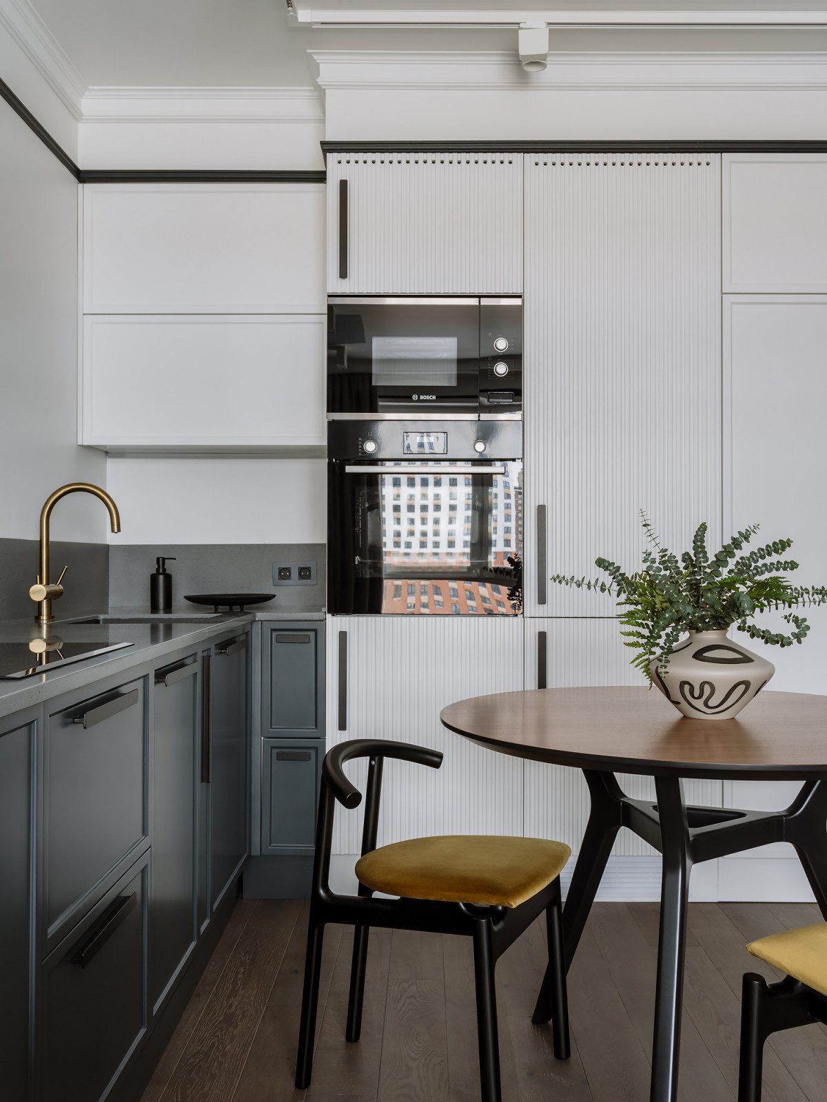 Проект недели: Кухня-гостиная в маленькой евродвушке