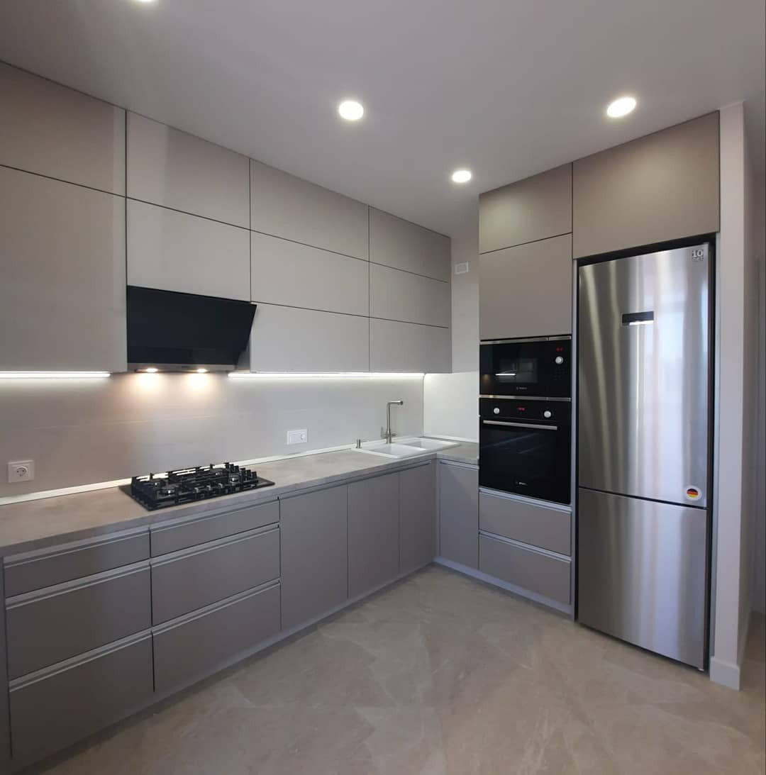 Анна и Евгения