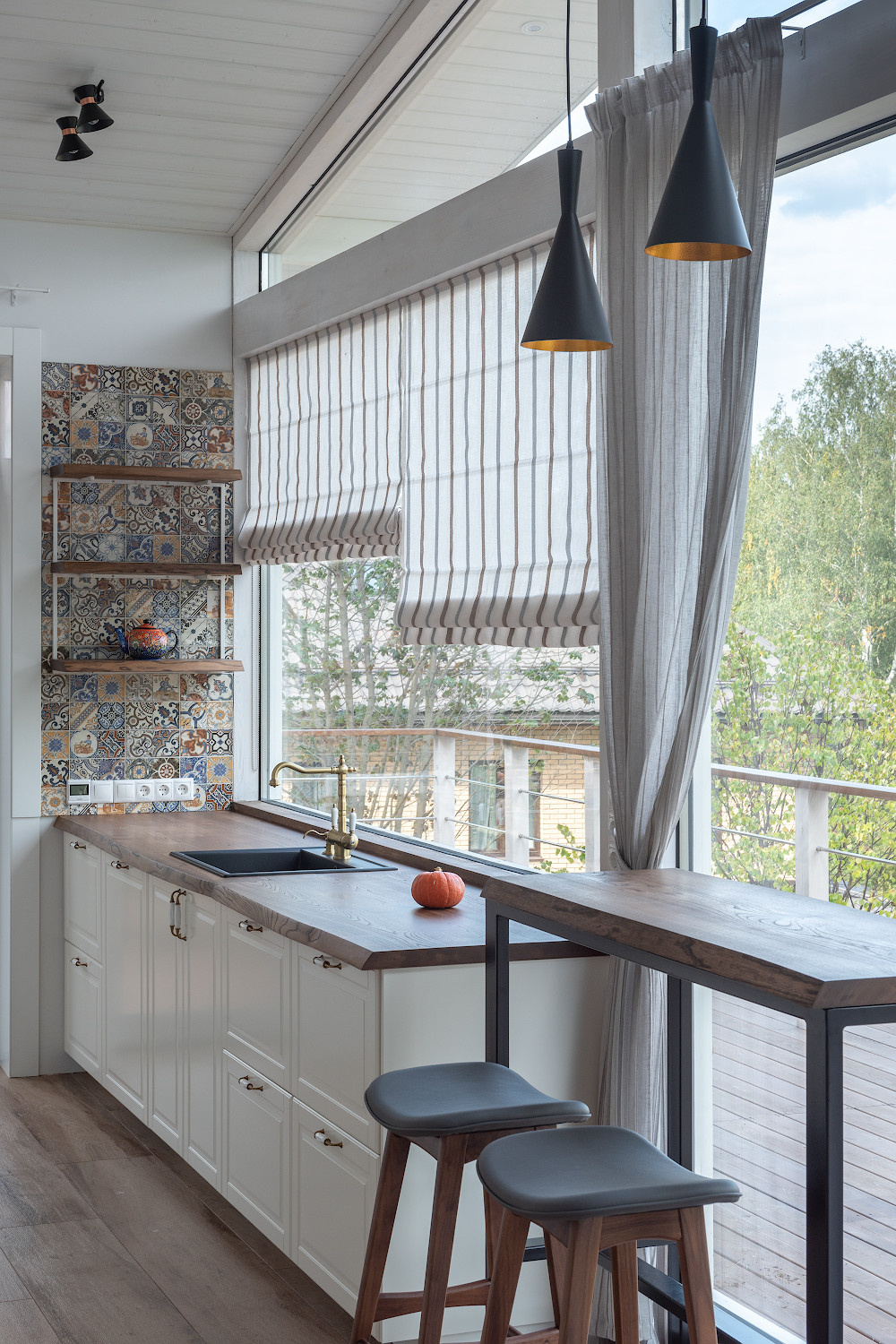 Фотоохота: 20 кухонь с необычными гарнитурами