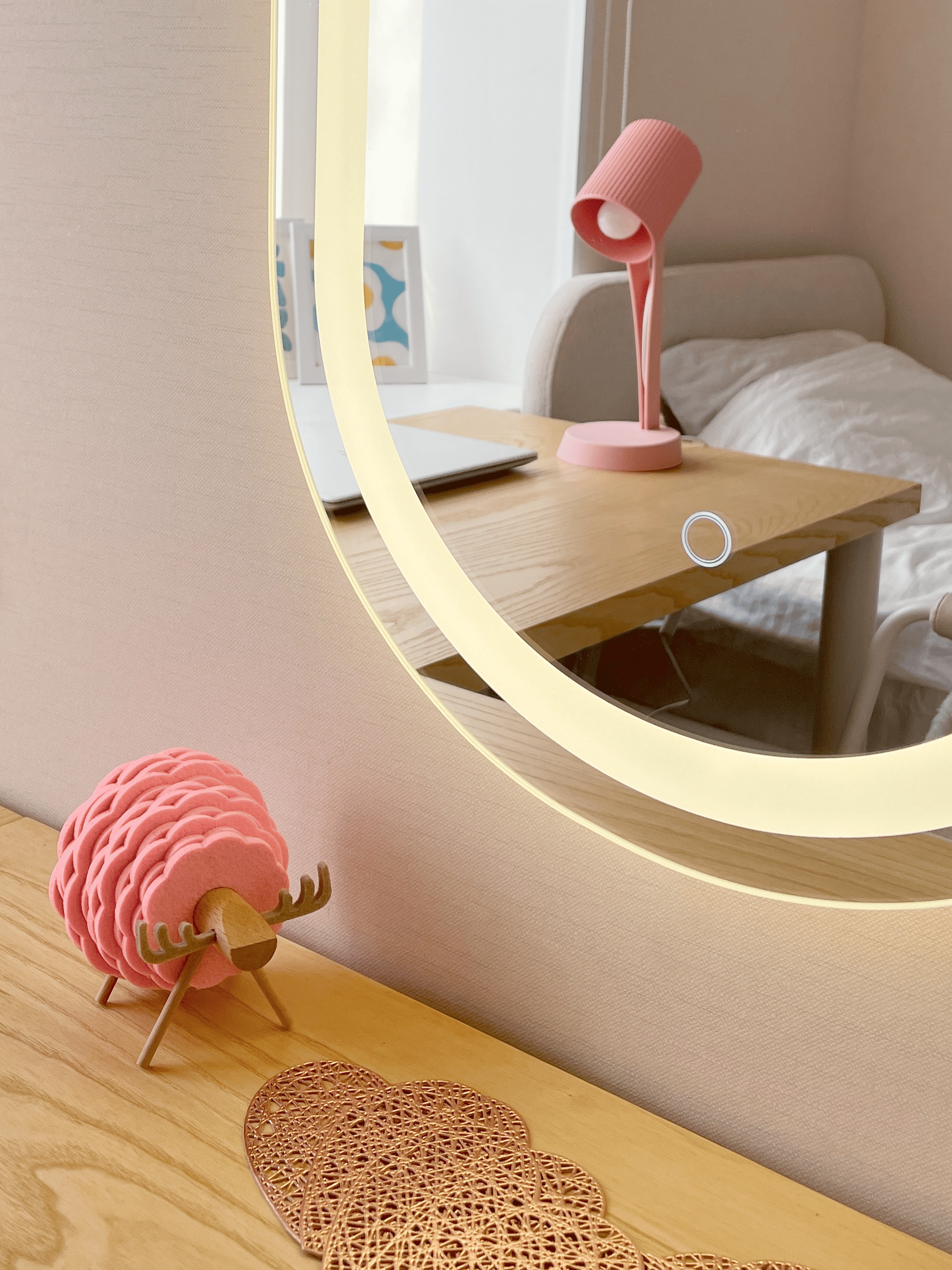 Комната девочки-подростка, 8 кв.м.