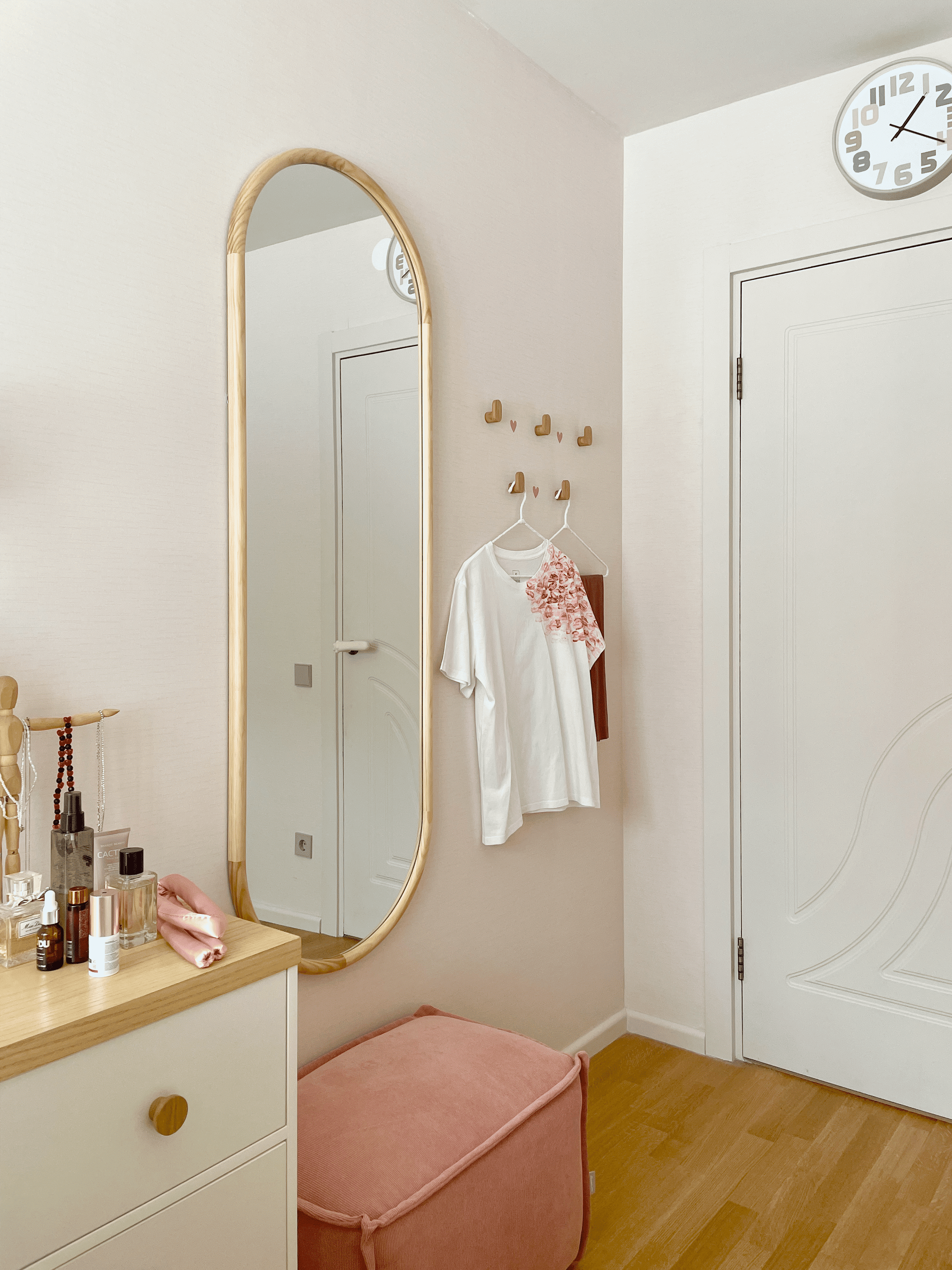 Комната девочки-подростка, 8 кв.м.