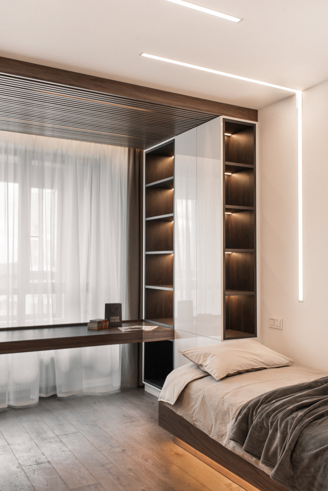 Literator - bedroom
