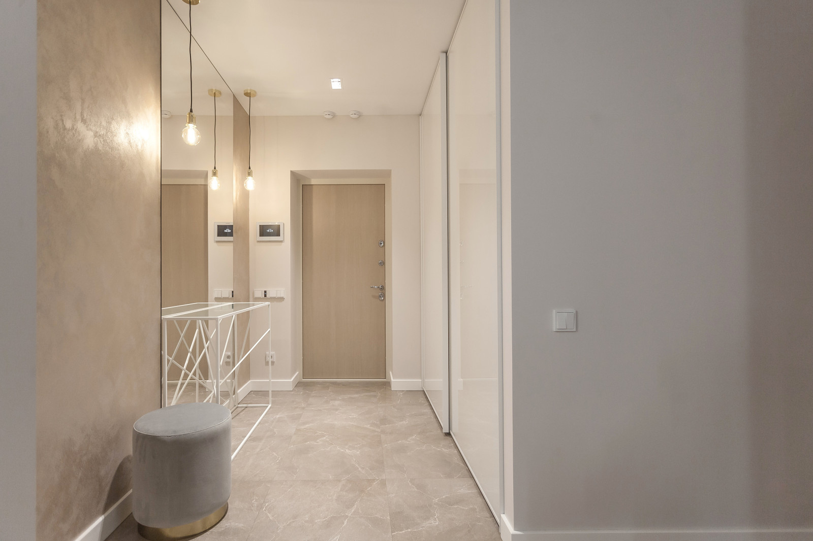 Kolontai - bathroom