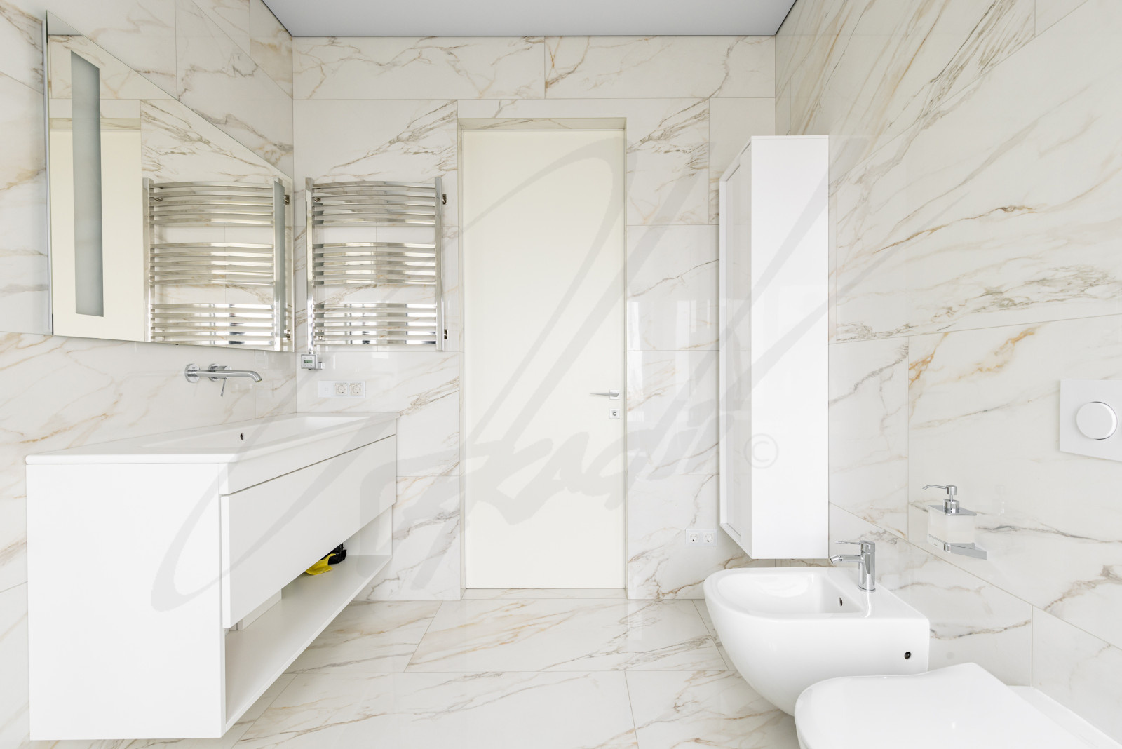 Interior design of Apartment 1481 (master bath) by Arkadii Olshevskyi