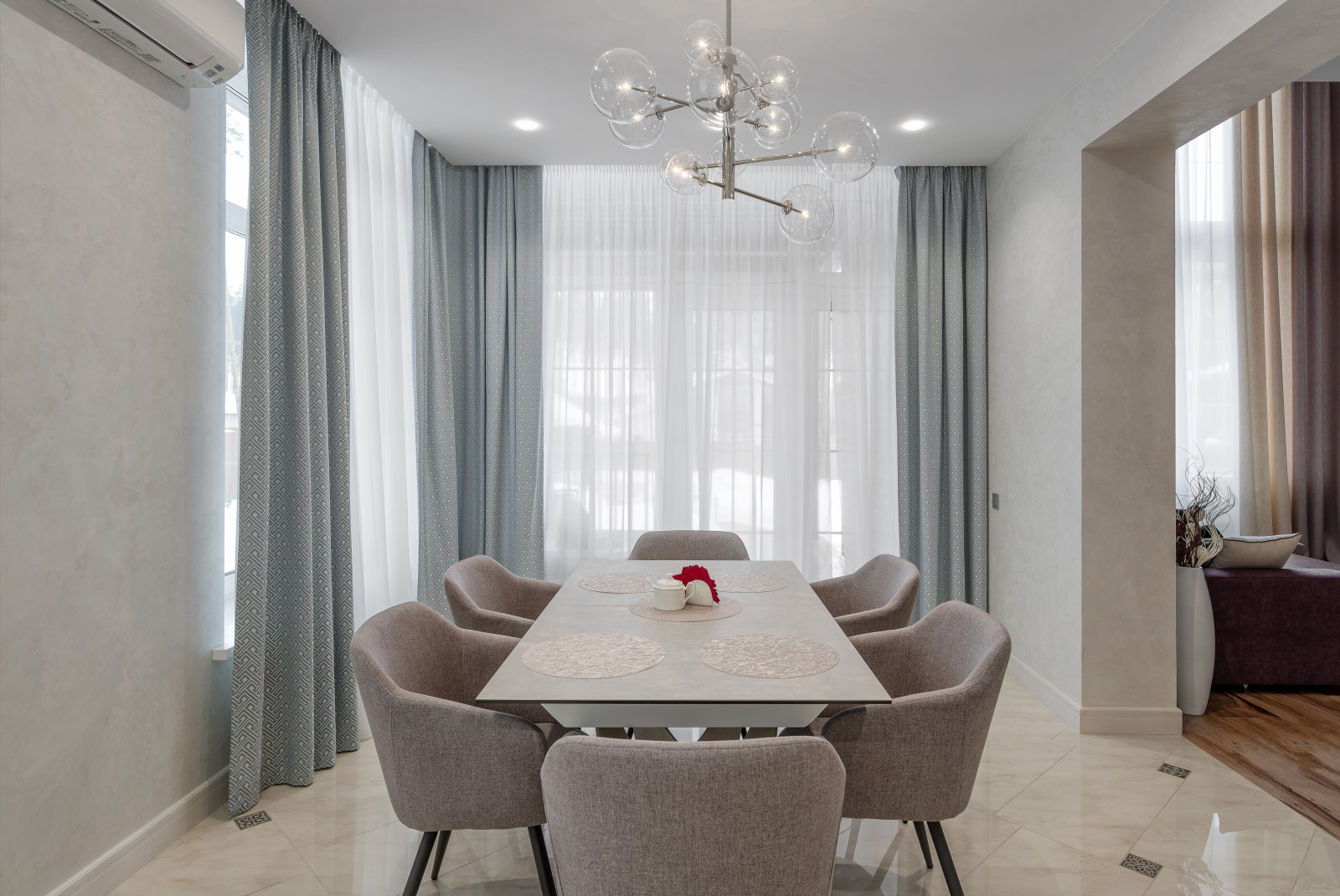 Салон штор и обоев "Decor City"