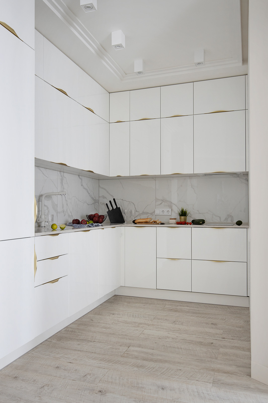 Барометр [июнь 2022]: кухни — 29 новых проектов