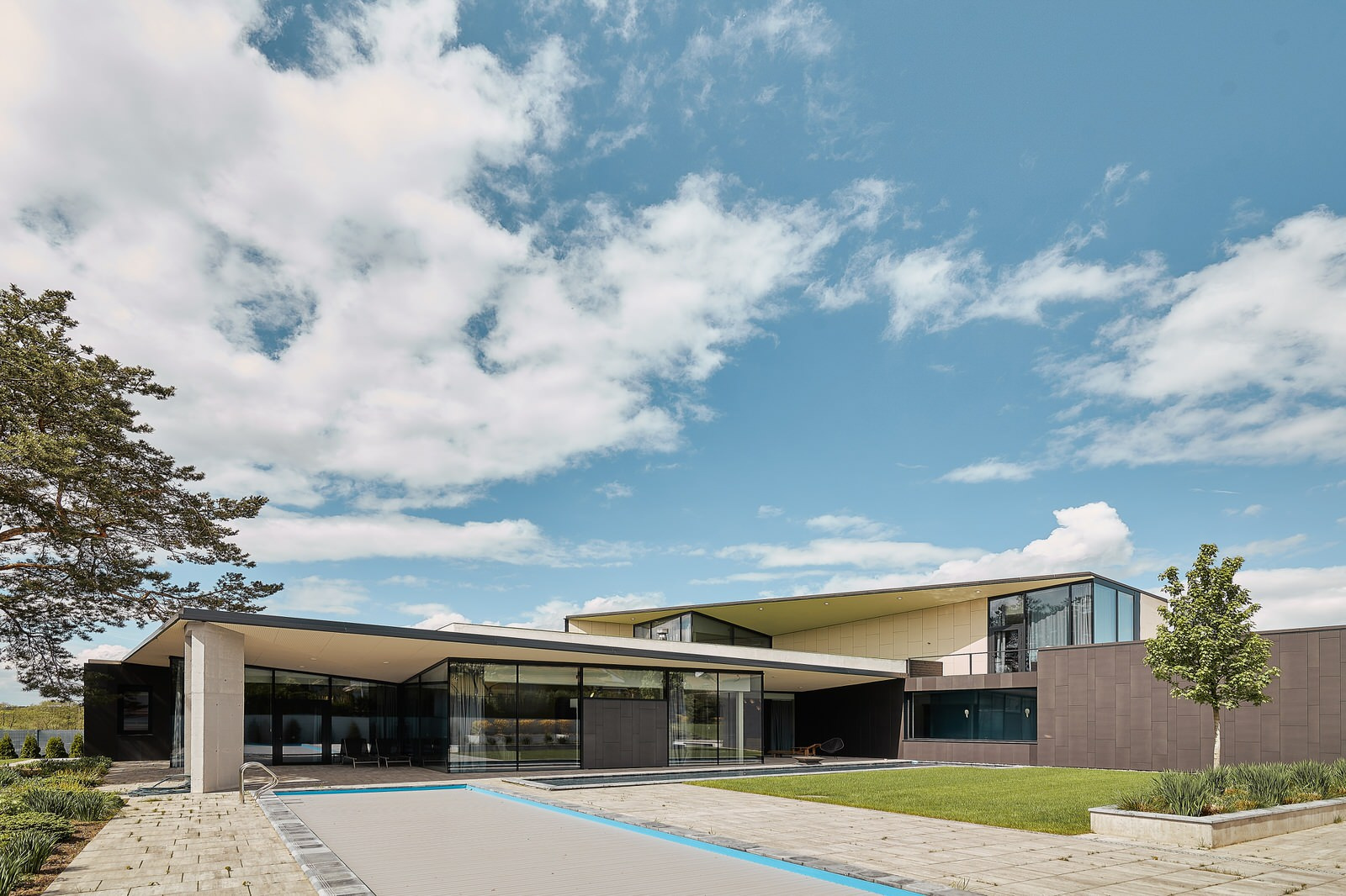 House V