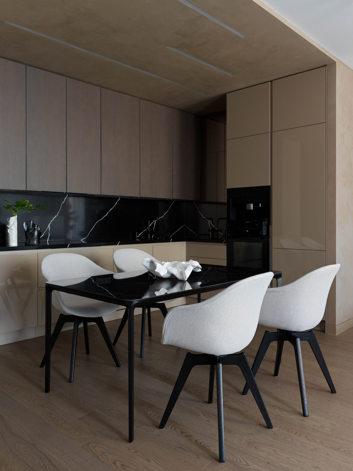 Houzz тур: 120 кв.м — квартира с гипсовыми панелями