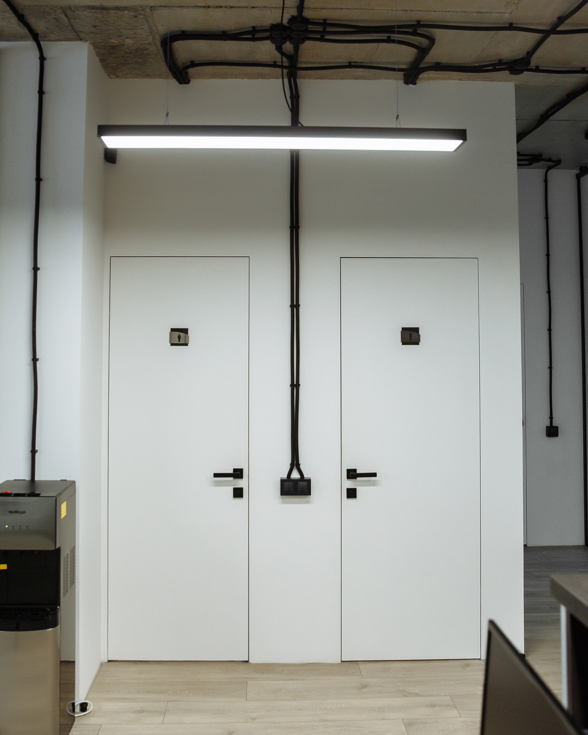 Build project. Office it company