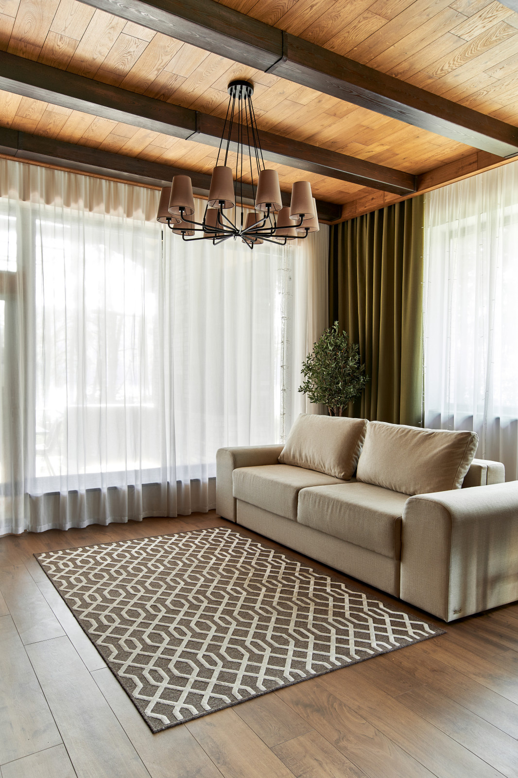 Карина Харланова