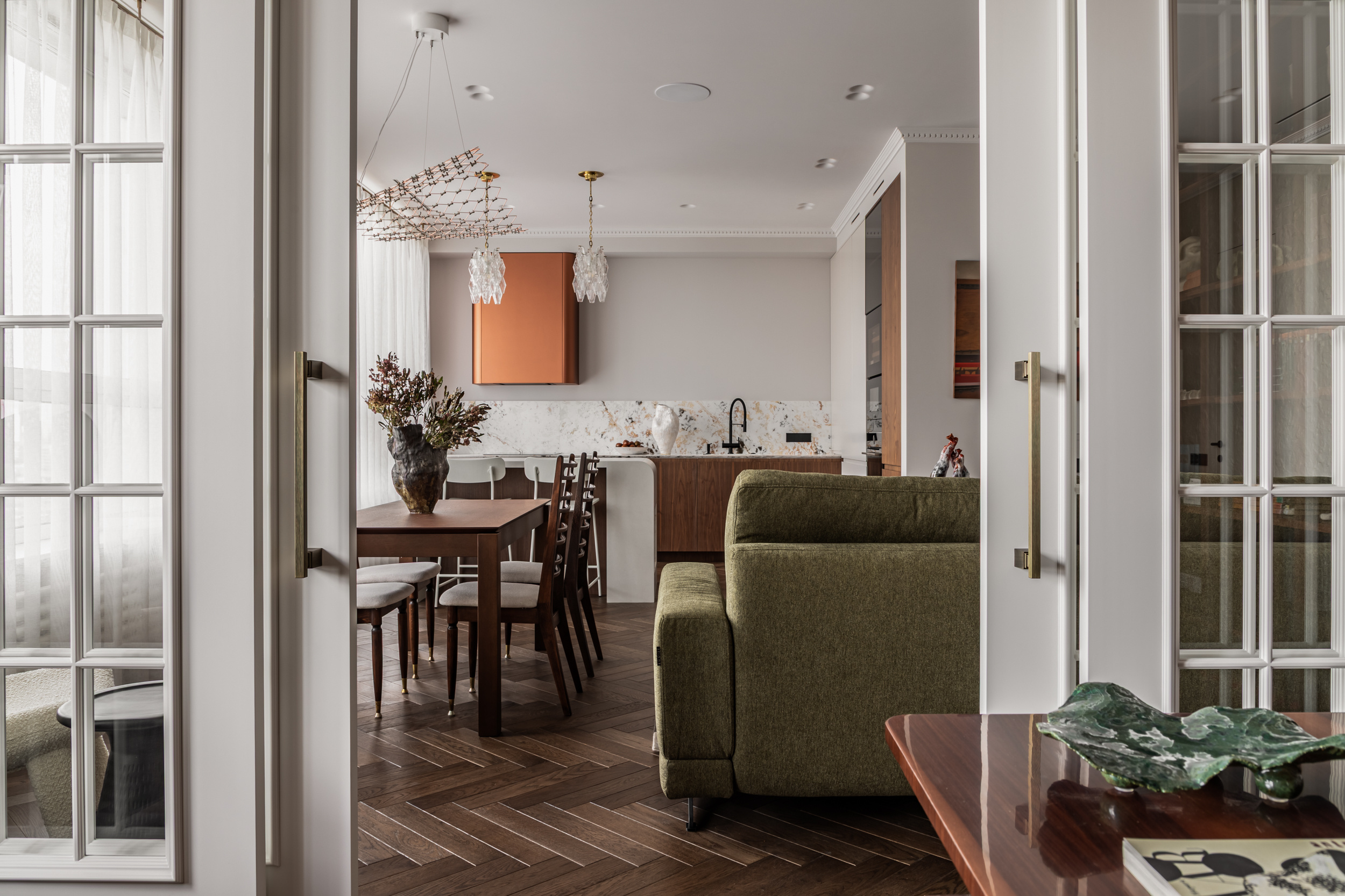 Вдохновленный кинематографом: проект, сотканный из "Цвета граната"