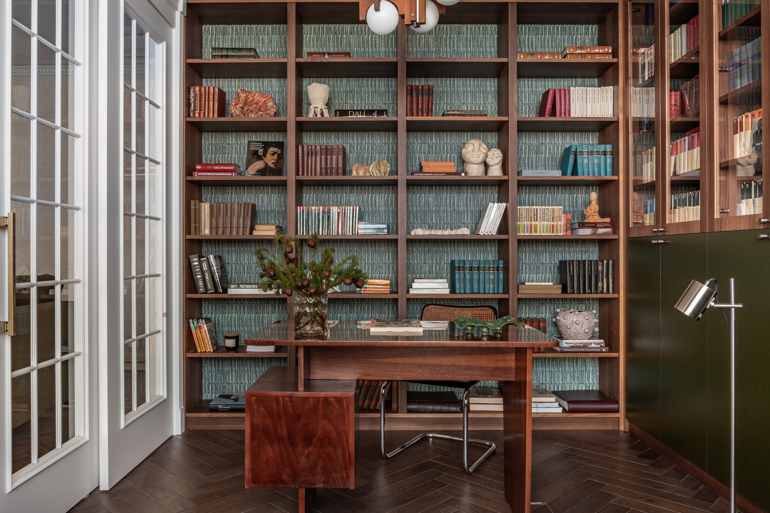 Вдохновленный кинематографом: проект, сотканный из "Цвета граната"