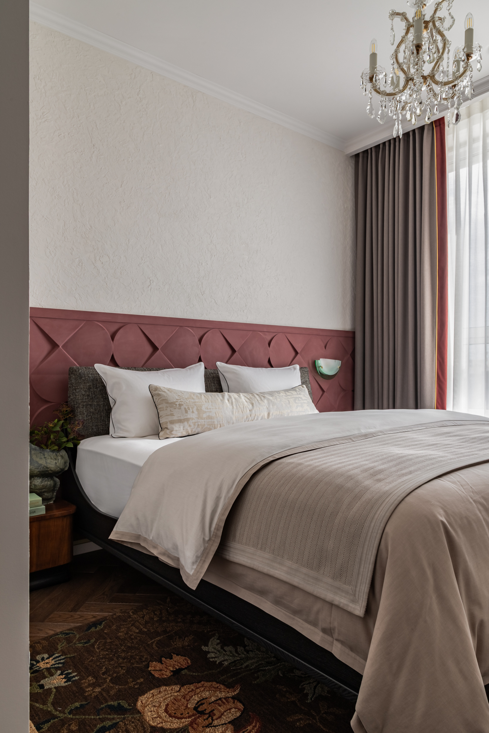 Вдохновленный кинематографом: проект, сотканный из "Цвета граната"