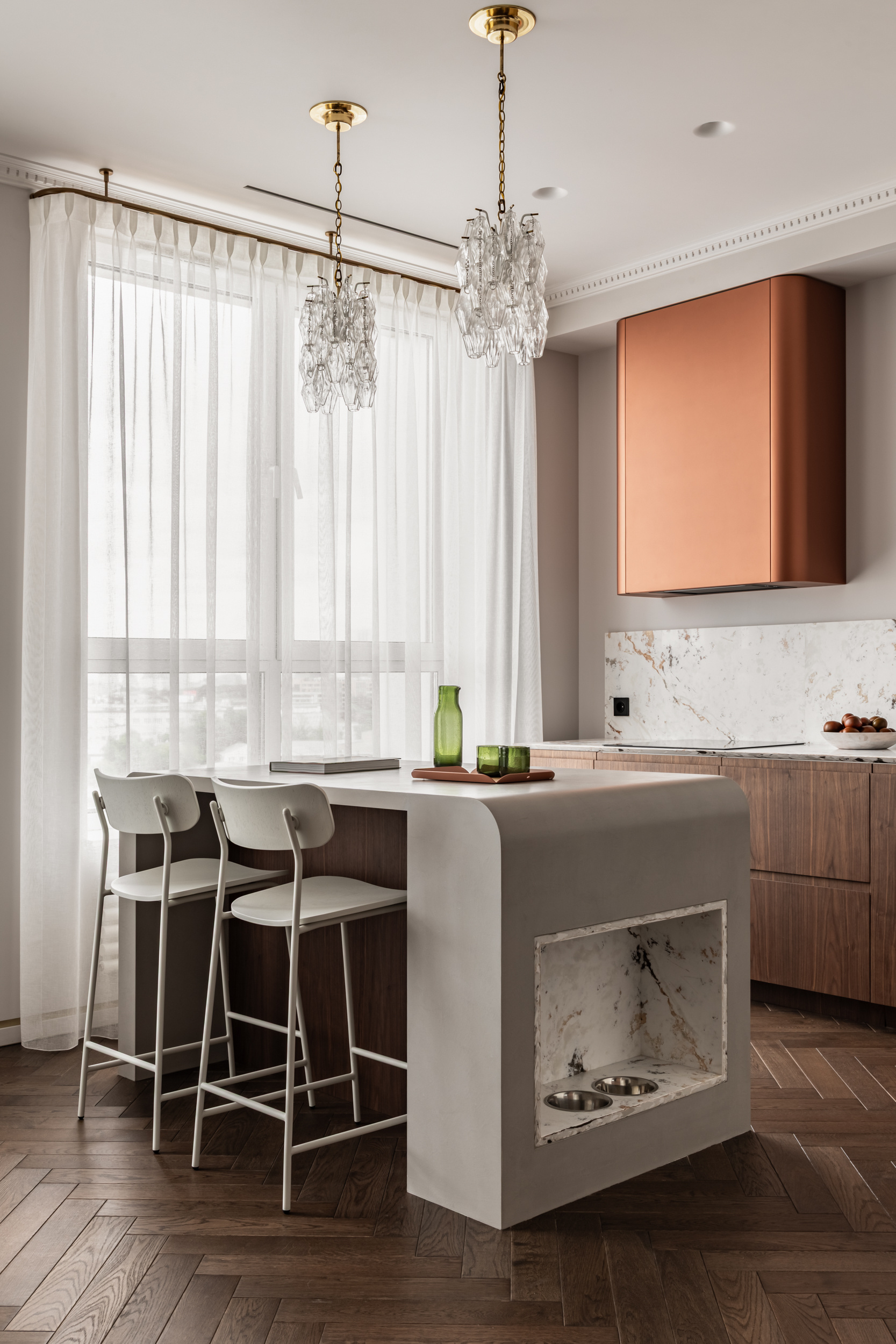 Вдохновленный кинематографом: проект, сотканный из "Цвета граната"