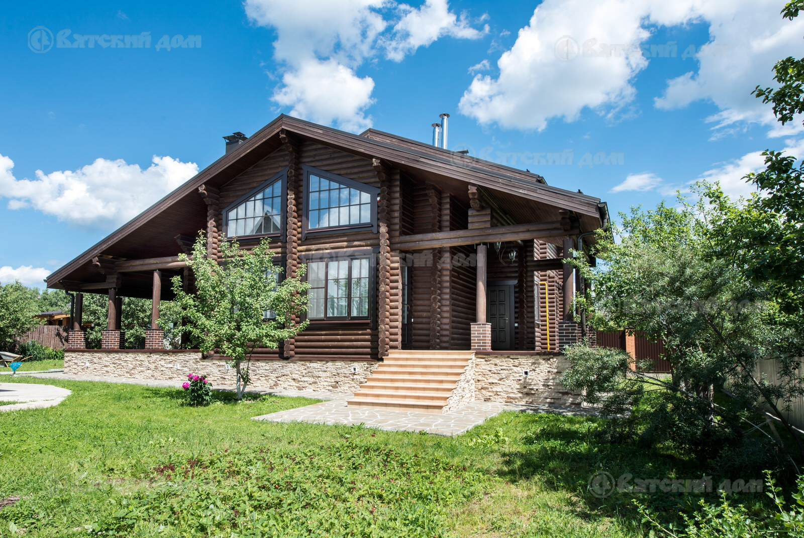 Фоновое изображение профиля Группа Вятский Дом