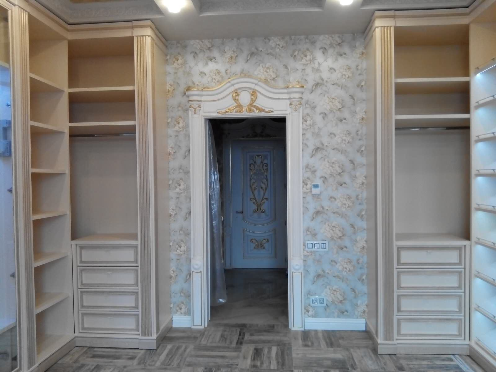 Гардеробная Женская
