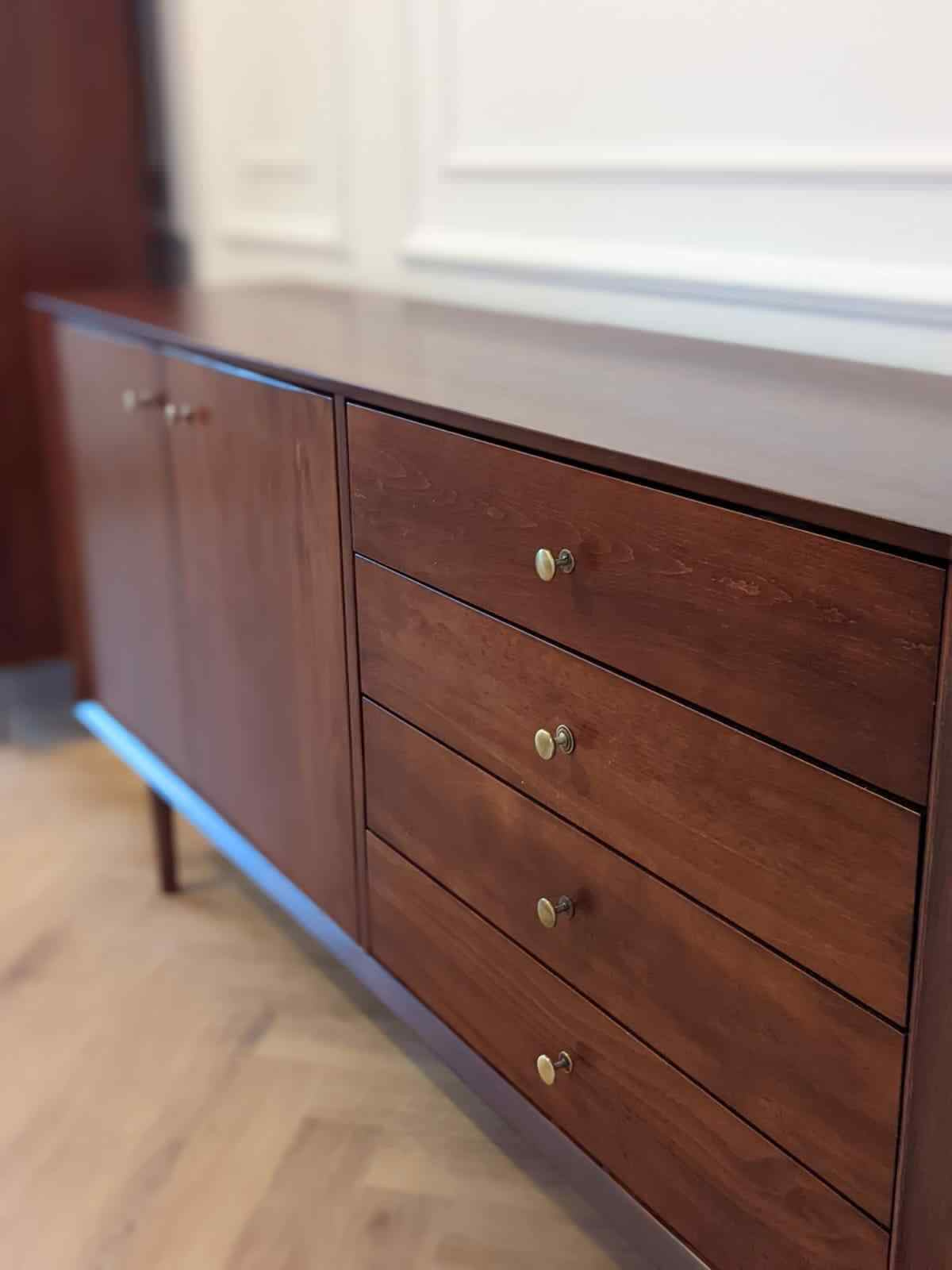 Интерьер в стиле mid-century modern