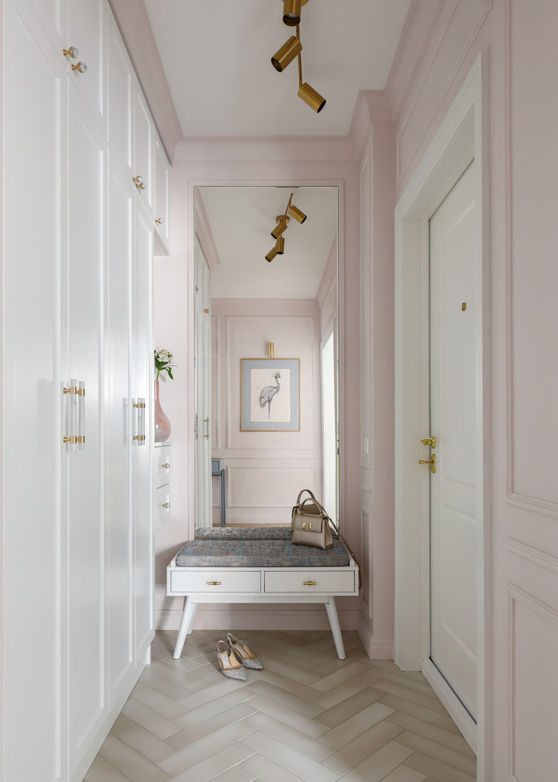 Houzz тур: Квартира с журавлями и экзотическими птицами