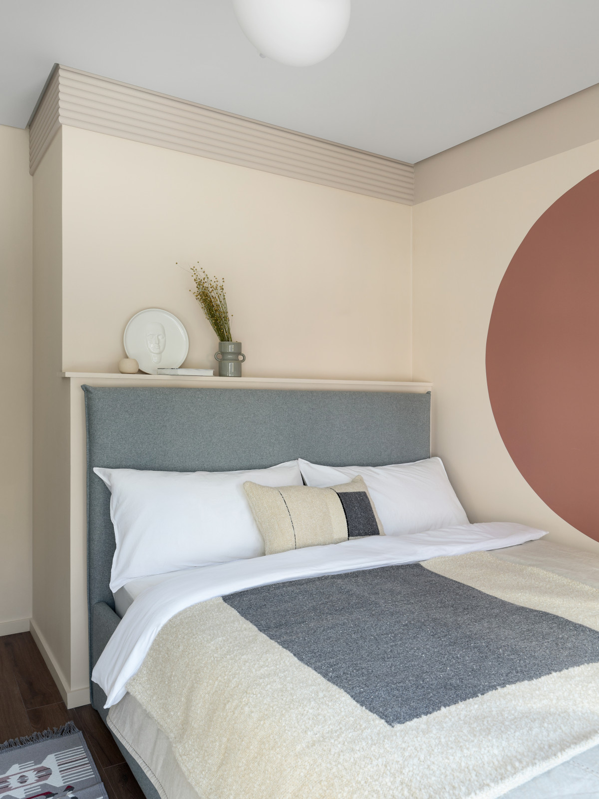 Simple and clean one bedroom apartment