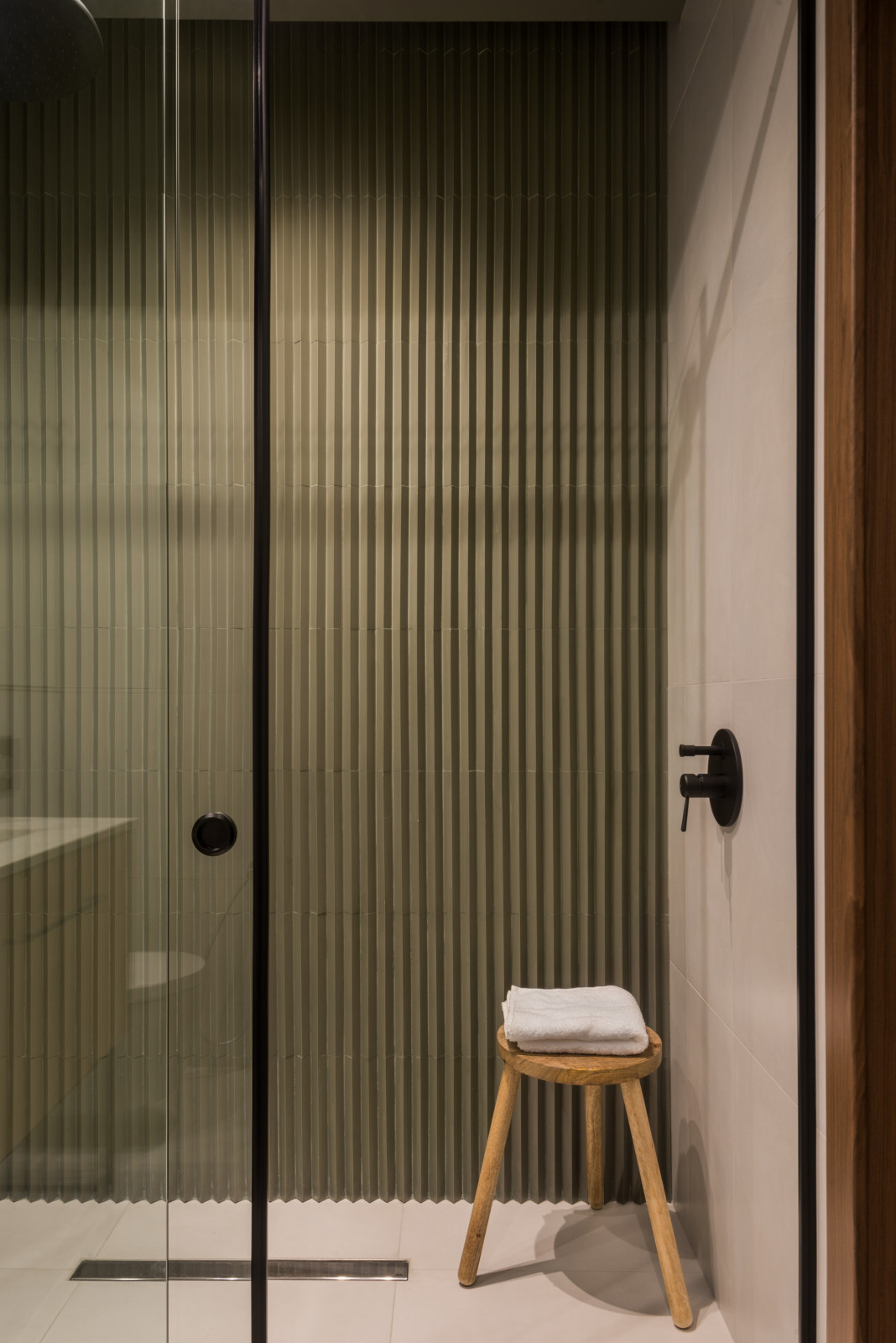 Houzz тур: Квартира в оттенках песчаных берегов