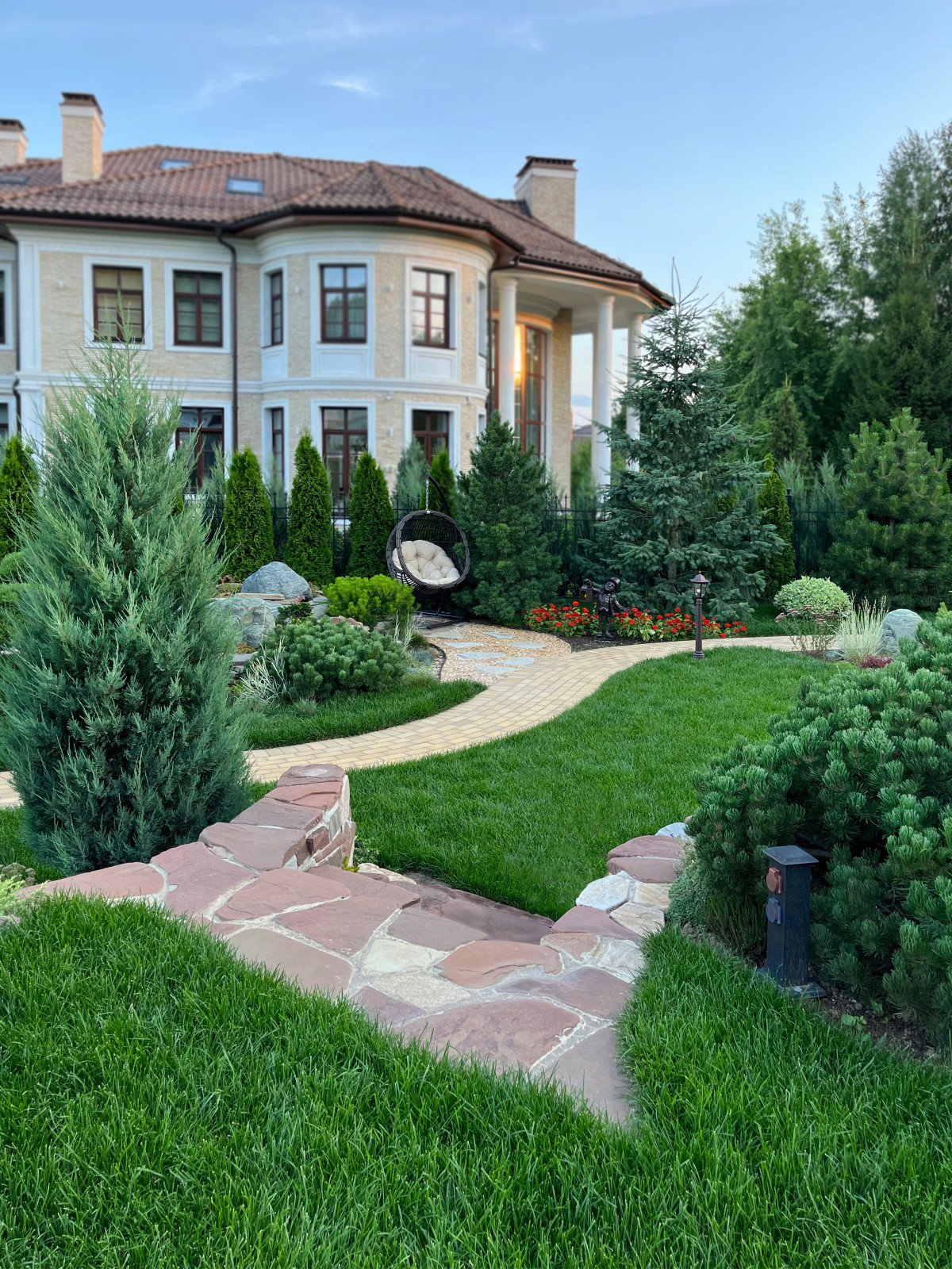 Art nouveau garden