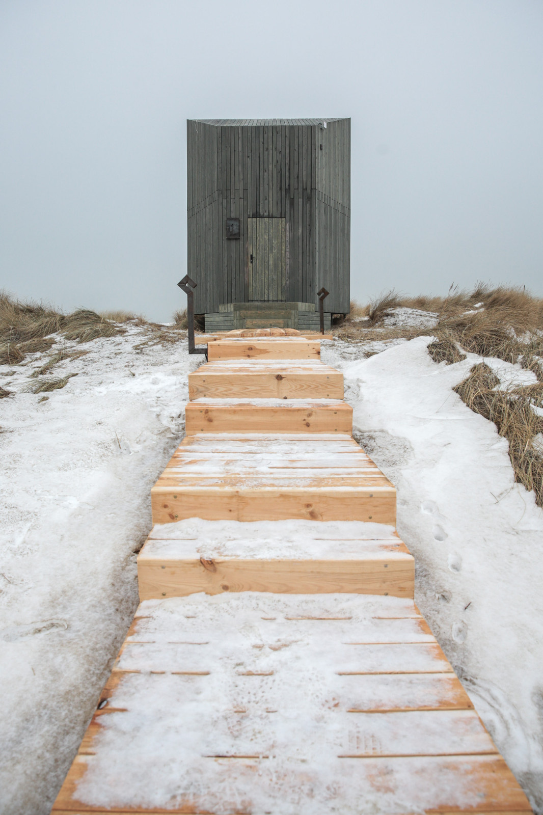 105 —A SCAPE