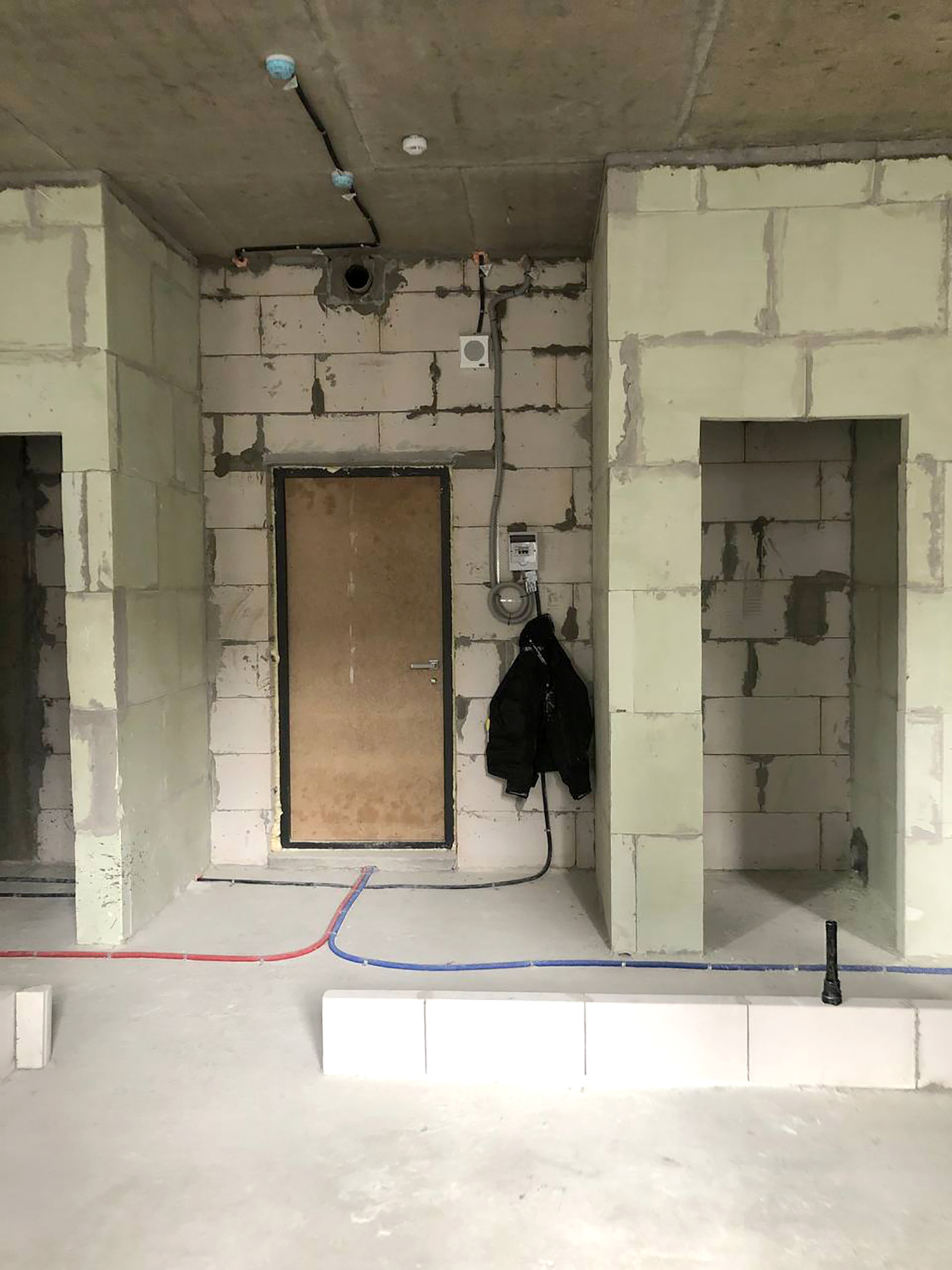 Квартира для самообеспеченной девушки. ЖК "Серебряный фонтан"