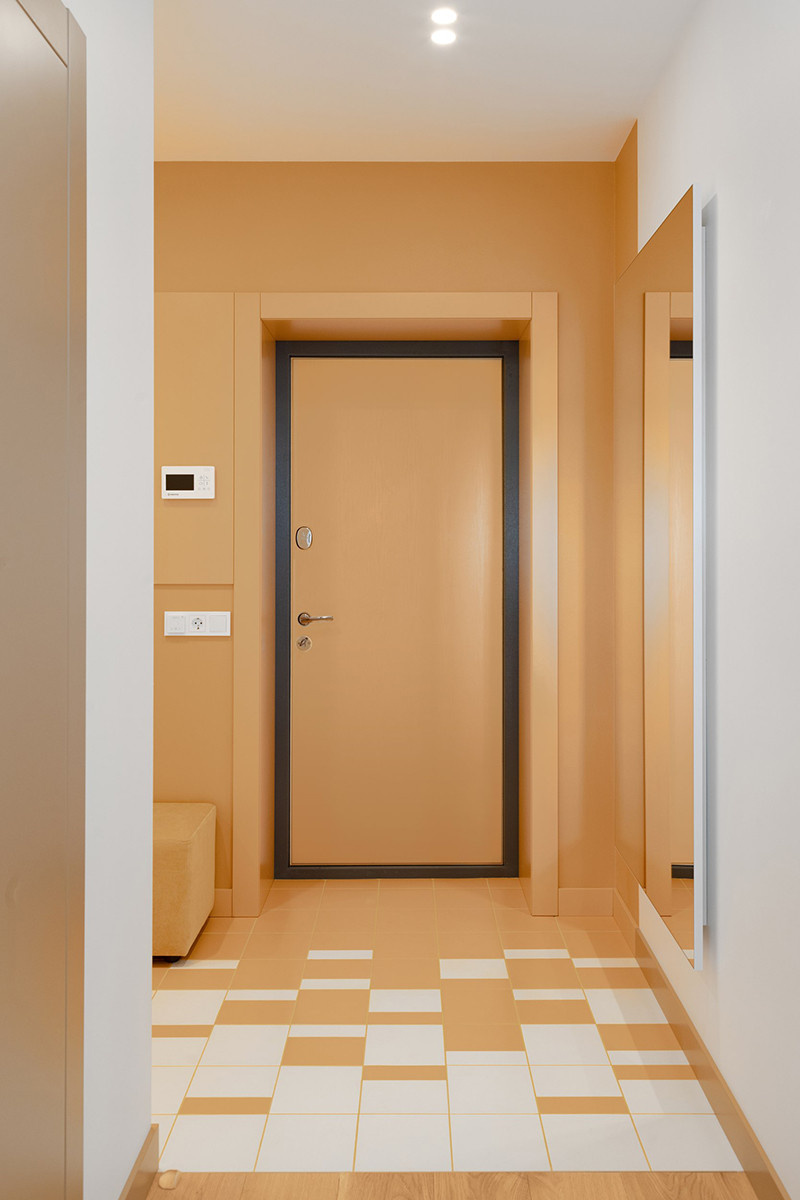 Diagonal apartment