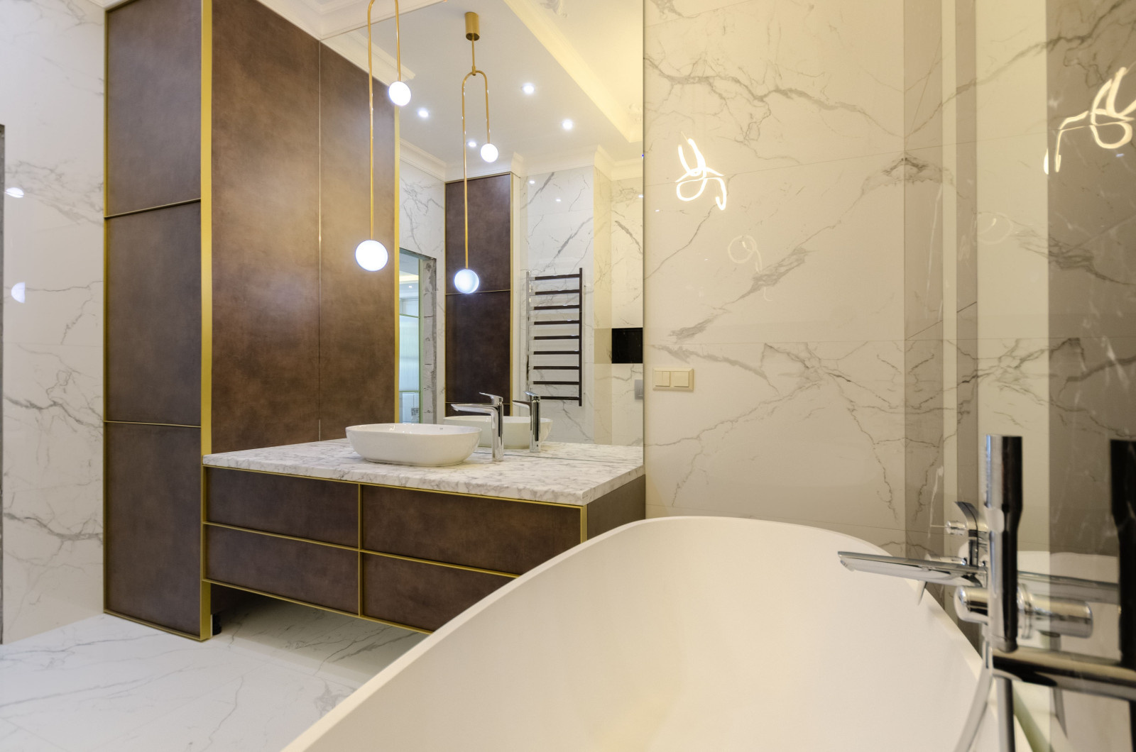 ЖК Алия, 3 комнаты, 105  м²