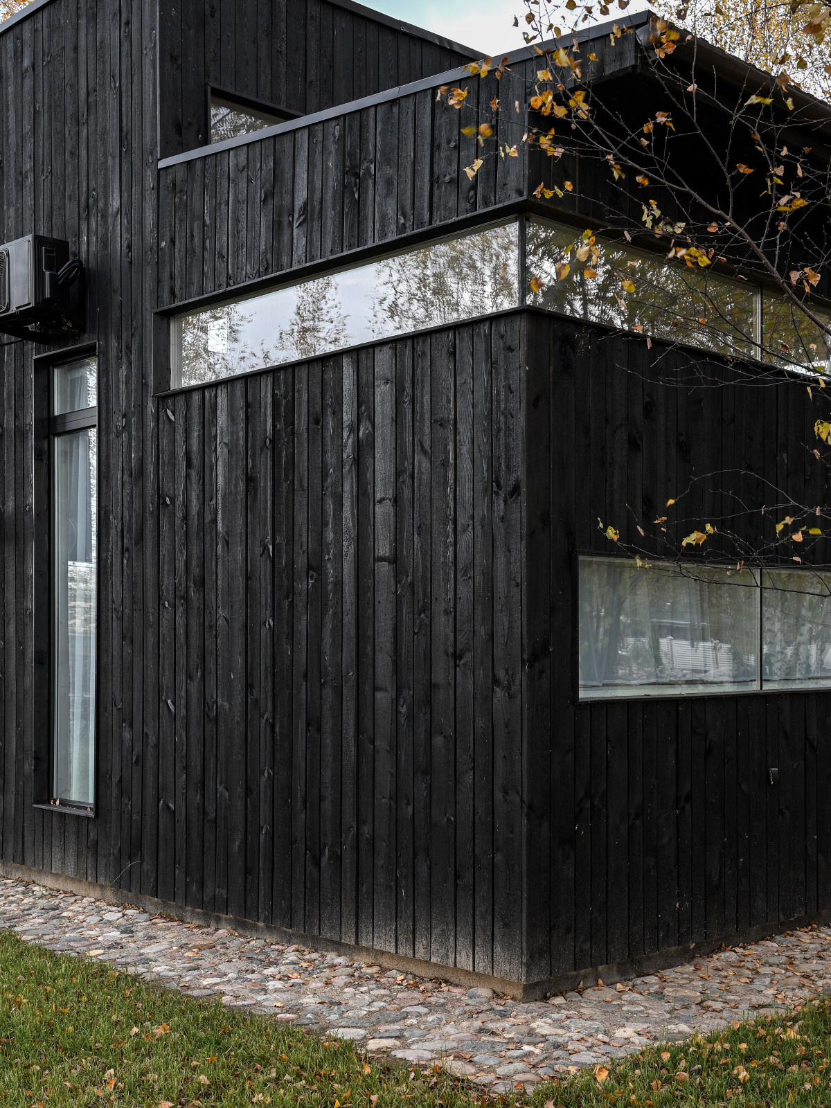 CabinHouse