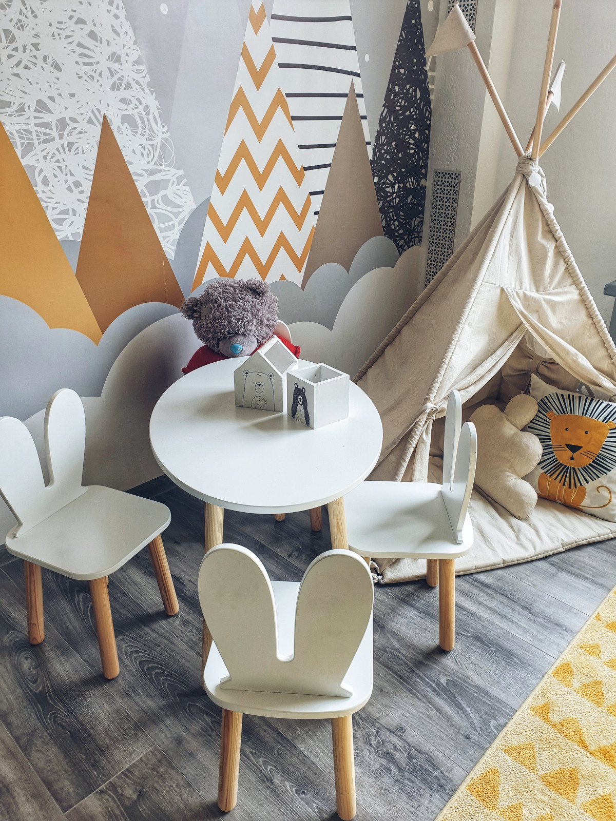 LOFT 4 V
