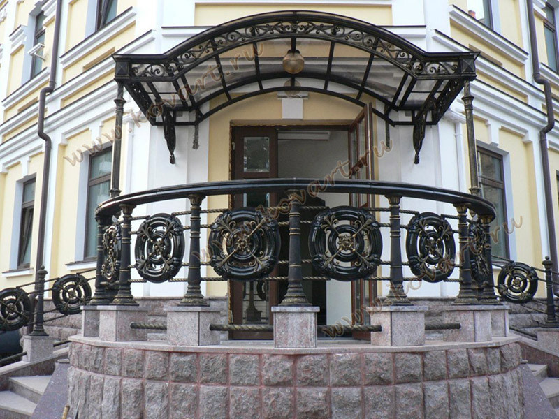 Кованые козырьки