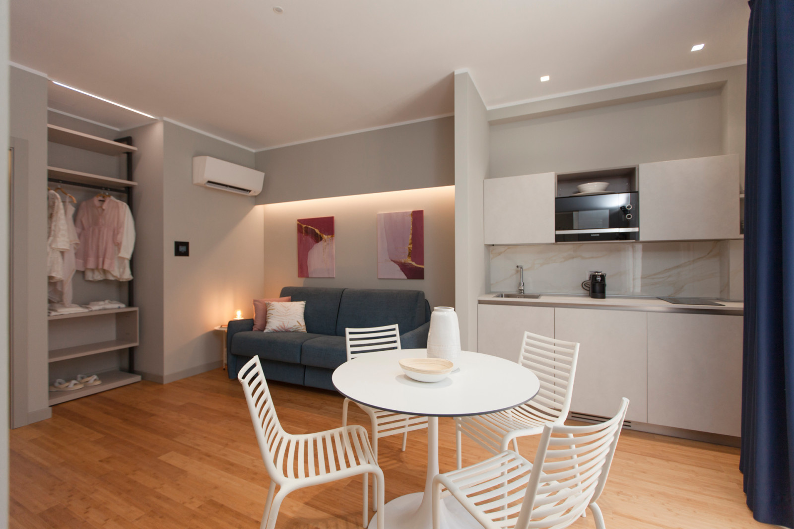 ApartHotels