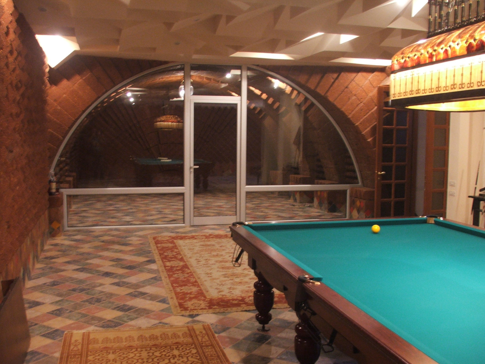 SINGL FAMILY HOUSE