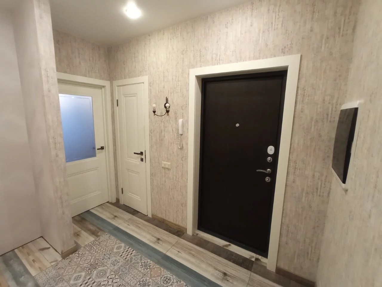 Ремонт квартиры в стиле Ретро, темные тона, 82 кв.м.