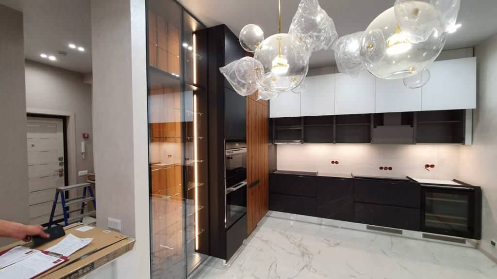 Кухня с фасадами Dekton