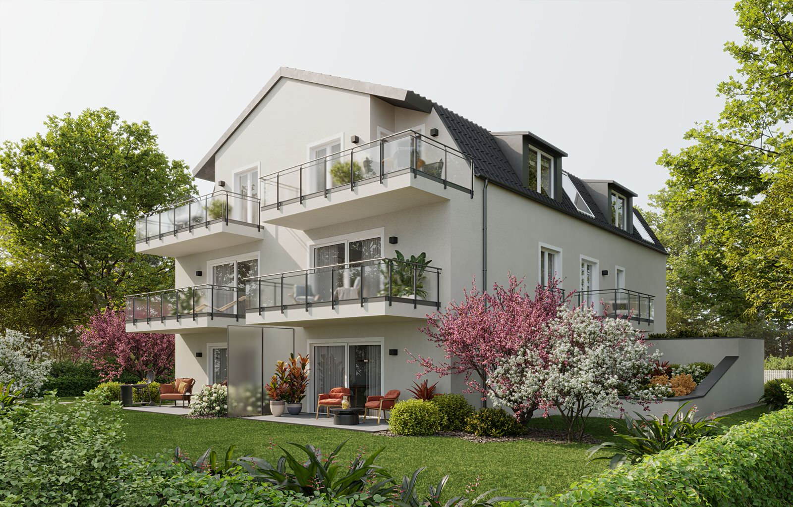 Blick auf die Villa vom Innenhof aus bei Tageslicht