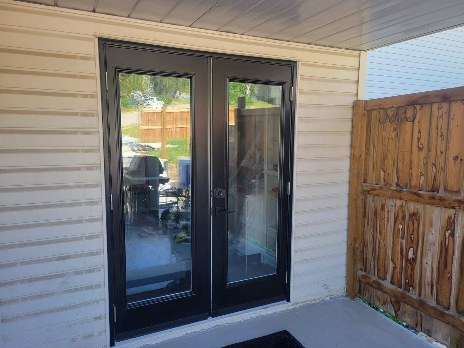 Обложка проекта: Entry Door in Calgary