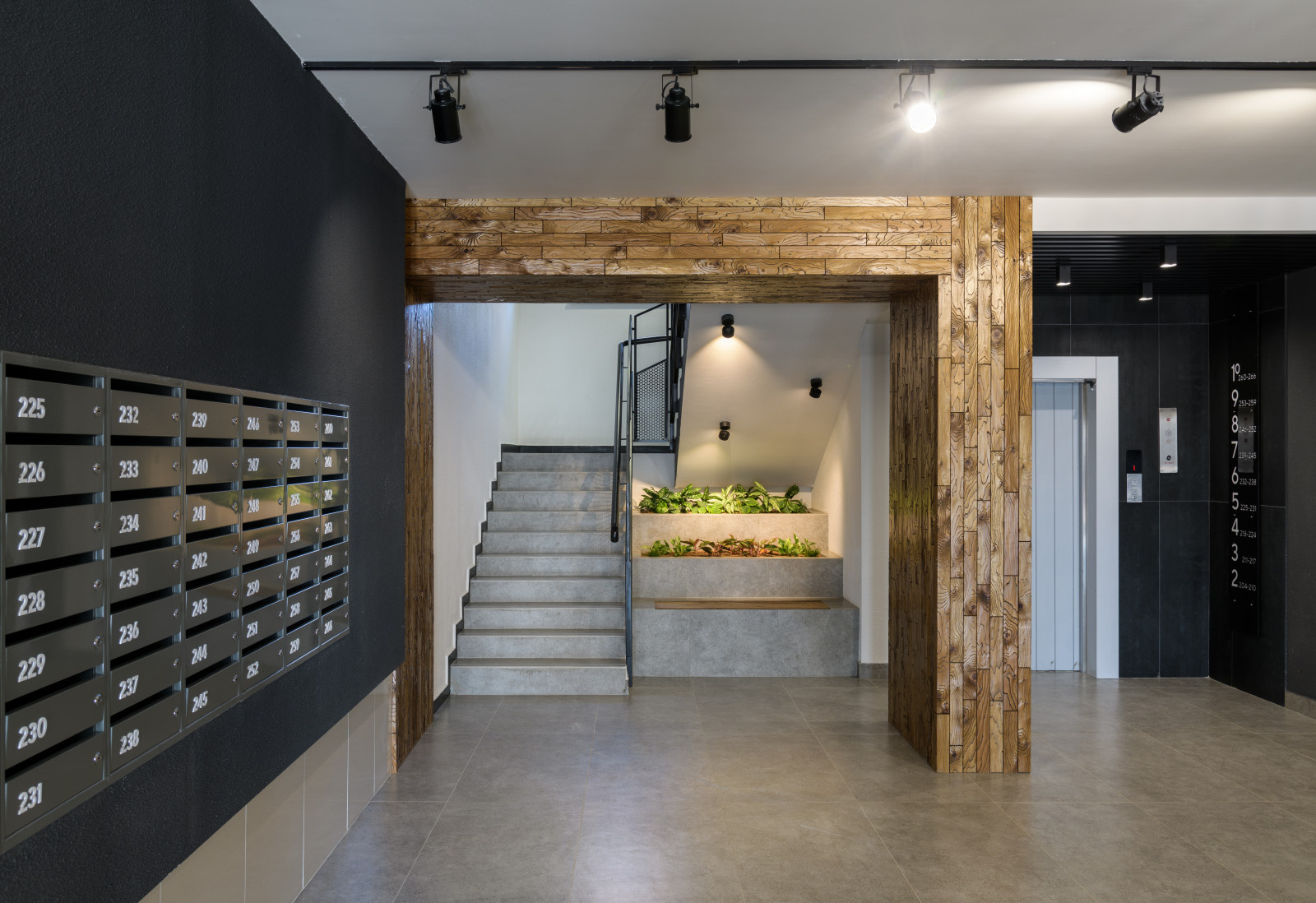 Обложка проекта: Холл жилого комплекса