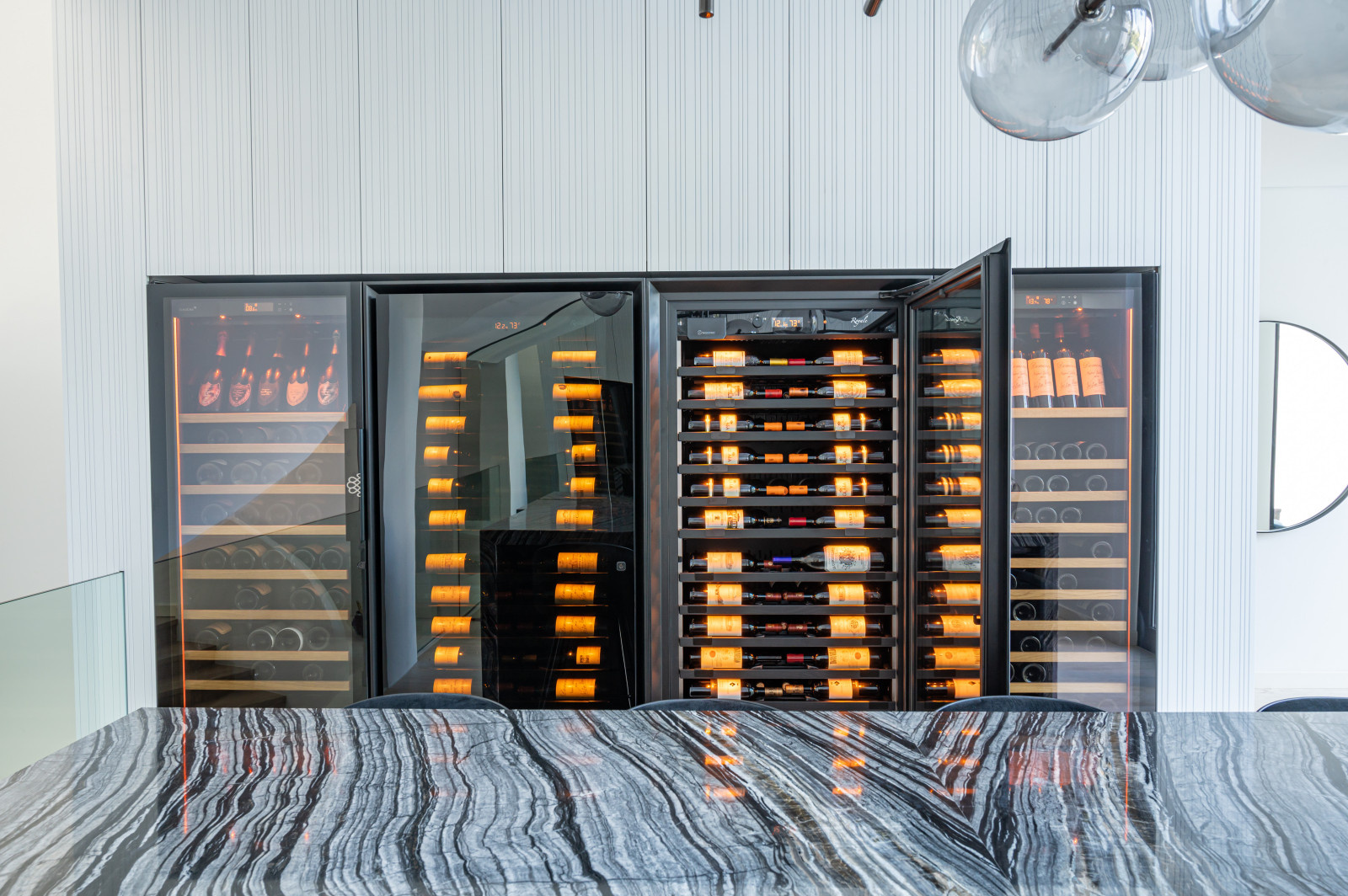 ООО "Вокруг Вина"