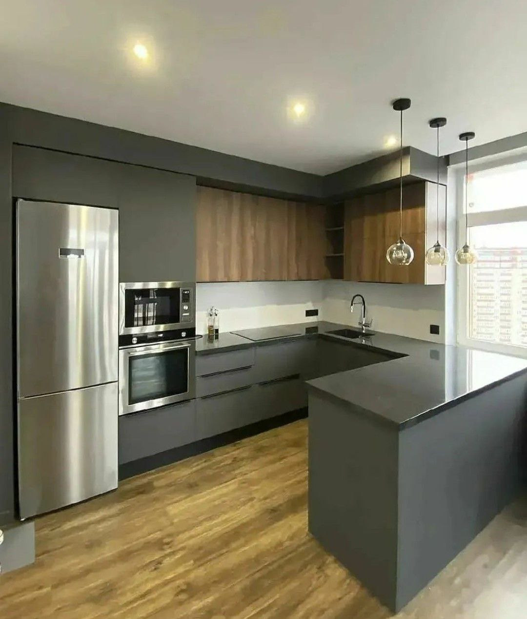 ООО "Волжский Берег"