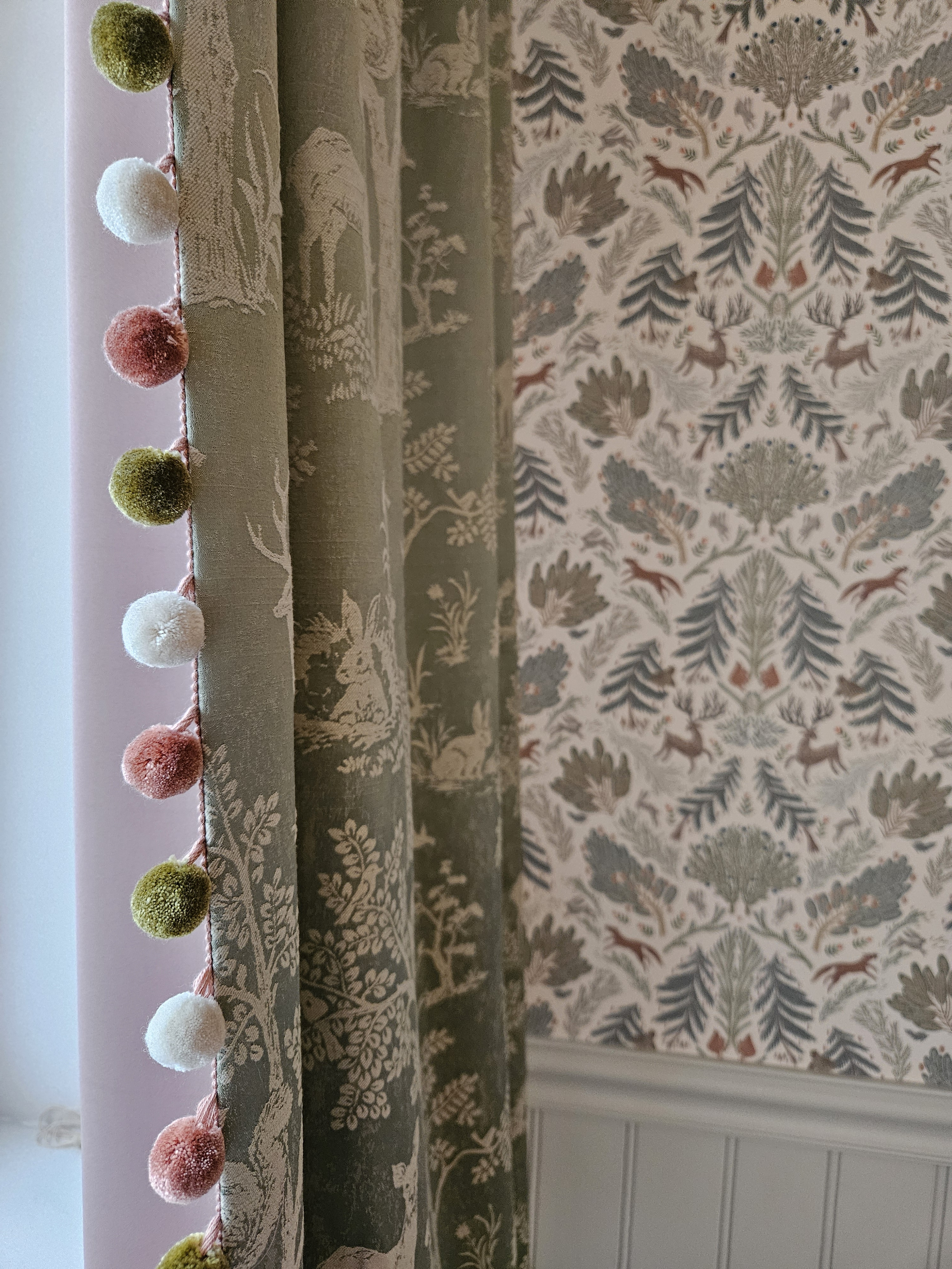 Ёжики с цветами