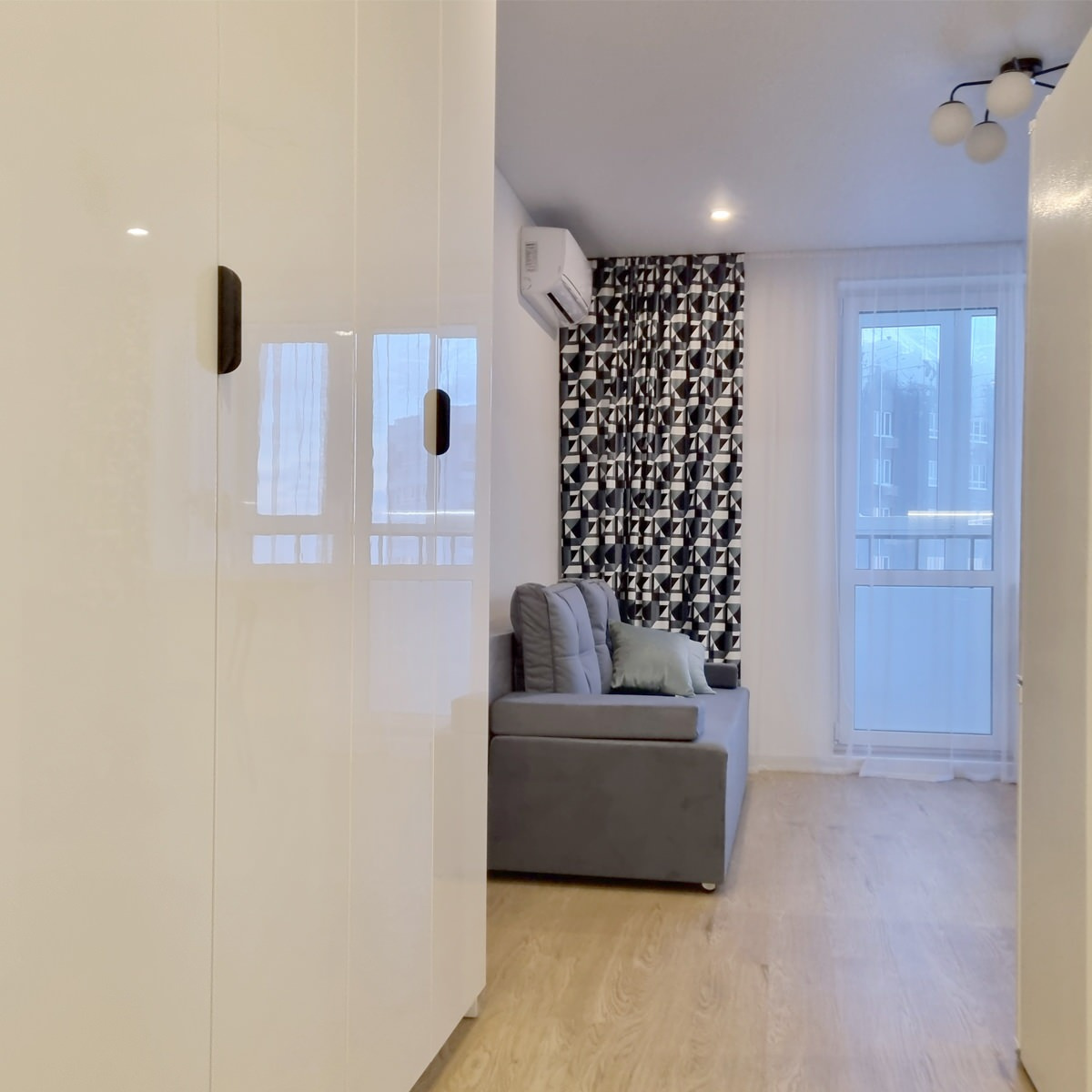 квартира-студия 25 м. кв. ЖК Амград