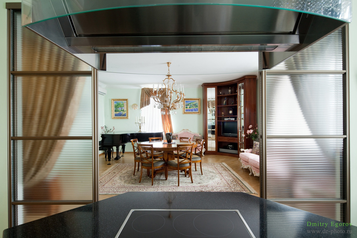 Квартира на Остоженке, Москва