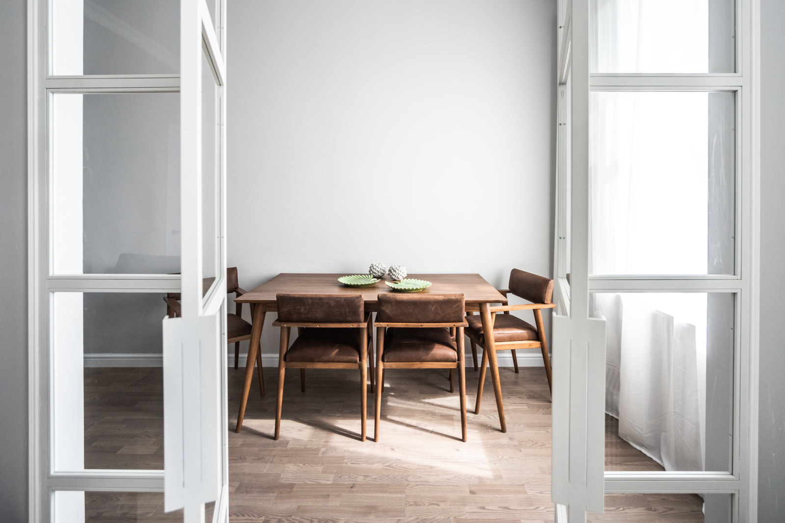 HOME STAGING